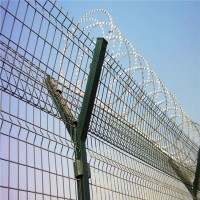 朋英 机场护栏网 三道弯机场护栏网 包塑机场护栏网 防盗护栏